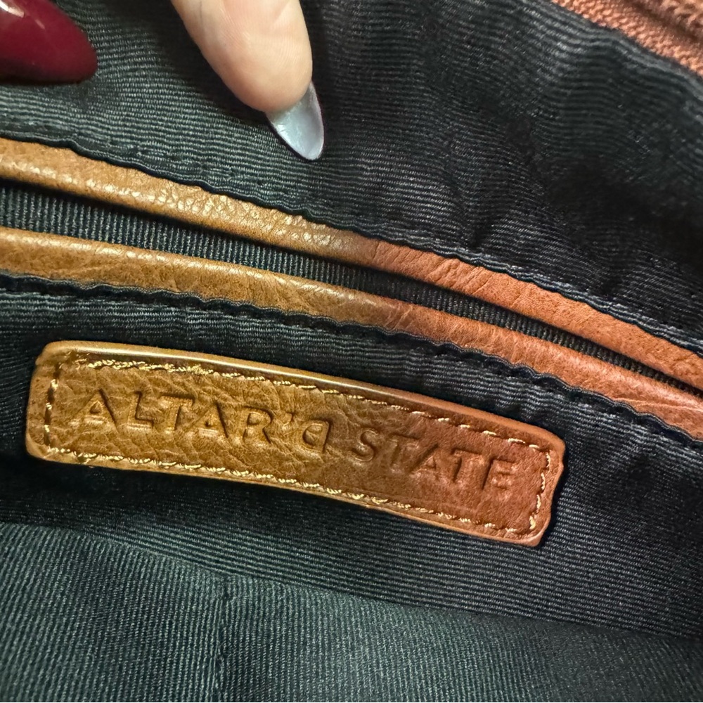 Altar'd State Brown Vegan Leather tote purse with pouch. - Picture 7 of 15